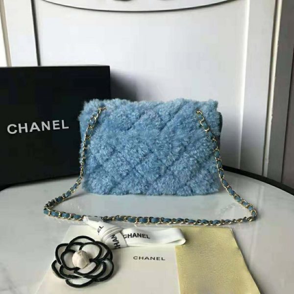 Chanel Women Flap Bag in Shearling Lambskin Leather-Blue (4)
