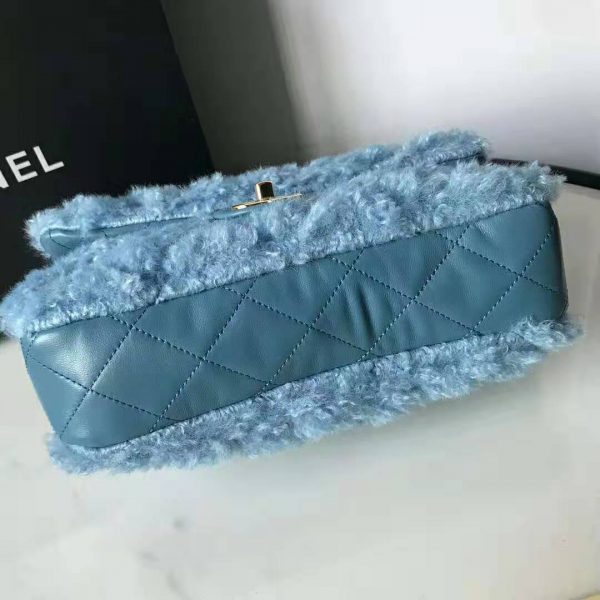 Chanel Women Flap Bag in Shearling Lambskin Leather-Blue (6)