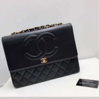 Chanel Women Vintage Maxi Flap Bag in Goatskin Leather-Black (1)