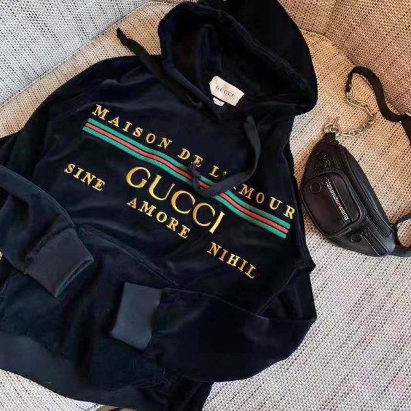 sine amore nihil gucci