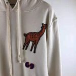 Gucci Women Hooded Sweatshirt with Deer Patch in 100% Cotton-White – Image 7