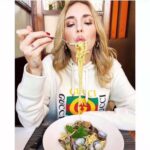 Gucci Women Oversize Sweatshirt with Gucci Logo in 100% Cotton-White - Image 4