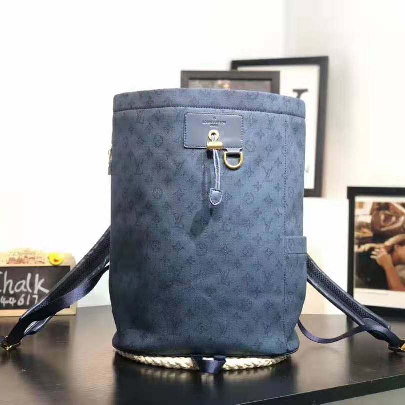 Louis Vuitton Blue Monogram Denim Chalk Backpack QJB5010WBB000