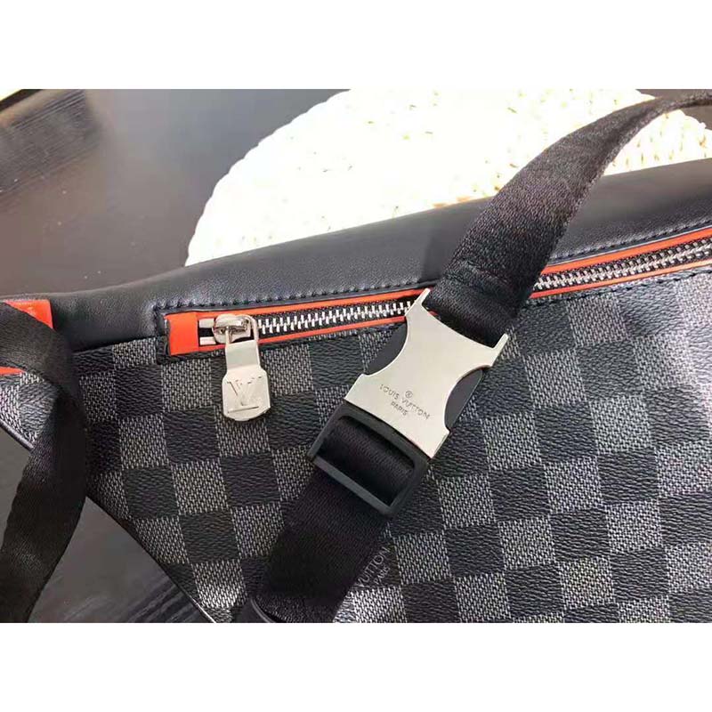 Louis Vuitton Damier Cobalt Orange Race Discovery Bumbag – Savonches