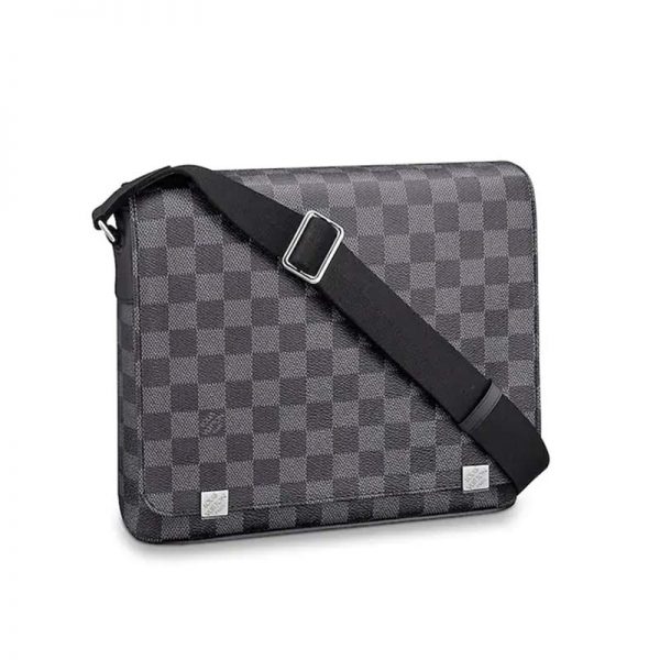 Louis Vuitton LV Men District PM Messenger Bag in Monogram Canvas - LULUX