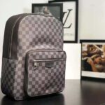 Louis Vuitton LV Men Josh Backpack in Damier Graphite Canvas-Grey - Bild 3