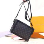Louis Vuitton LV Men Soft Trunk Soft-Sided Messenger Bag in Monogram Eclipse Canvas-Grey - immagine 2