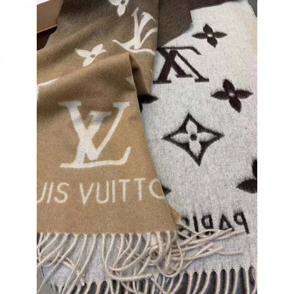 Louis Vuitton LV Unisex Reykjavik Gradient Cashmere Scarf Oversized Monogram Flower Initial pattern-Sandy (14)