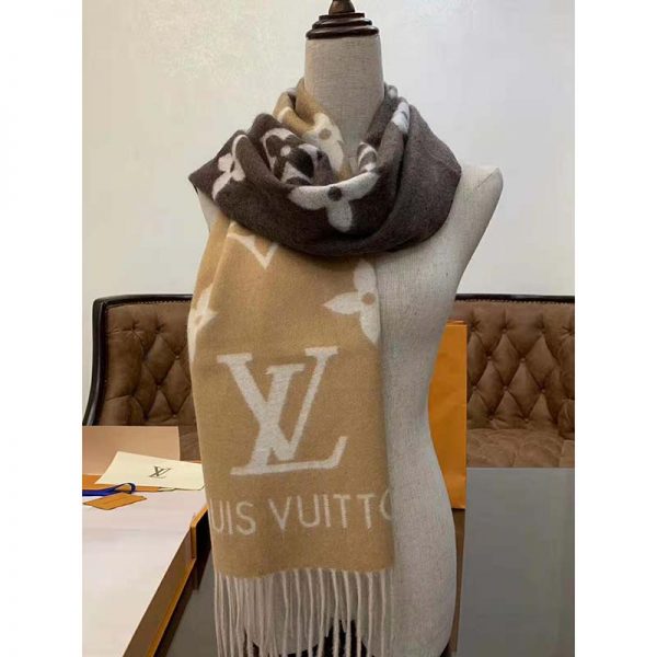 Louis Vuitton Monogram Gradient Reykjavik Cashmere Scarf - Grey