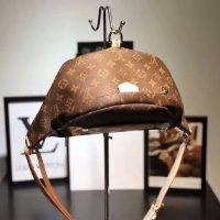 Louis Vuitton LV Women Bumbag in Monogram Canvas-Brown (1)