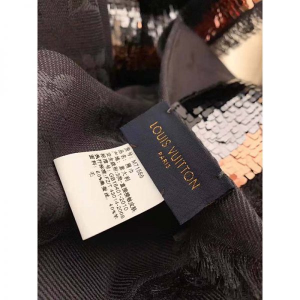 Louis Vuitton LV Women Party Monogram Shawl Triangle Scarf with Luxurious Silk and Wool (9)