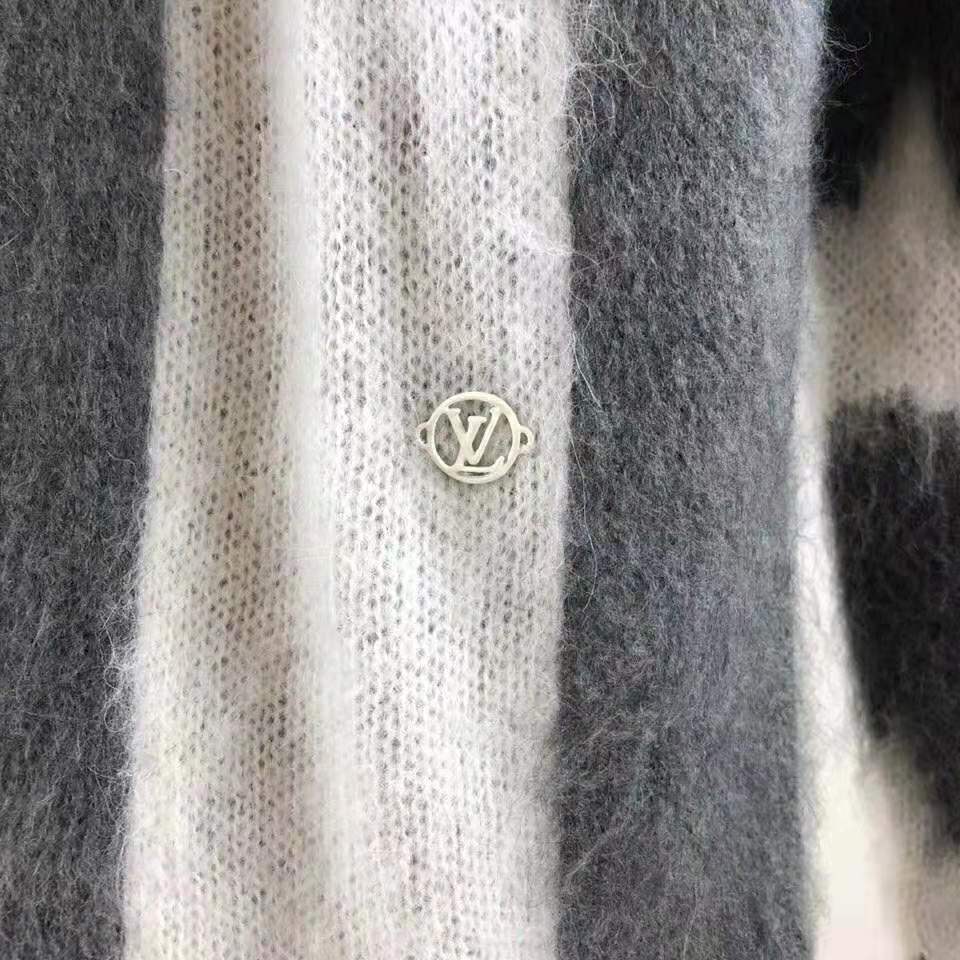 LOUIS VUITTON FW2019 FLAG MOHAIR KNITTED SWEATER : r/Louisvuitton