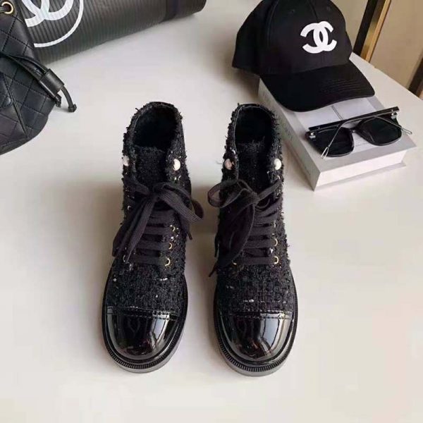 Chanel Women Ankle Boots in Tweed & Calfskin 3.6 cm Heel-Black (2)