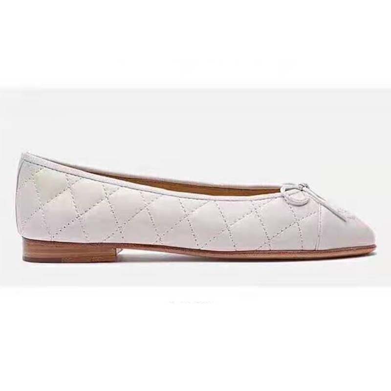 vintage Chanel Ballet flats for Women - Vestiaire Collective