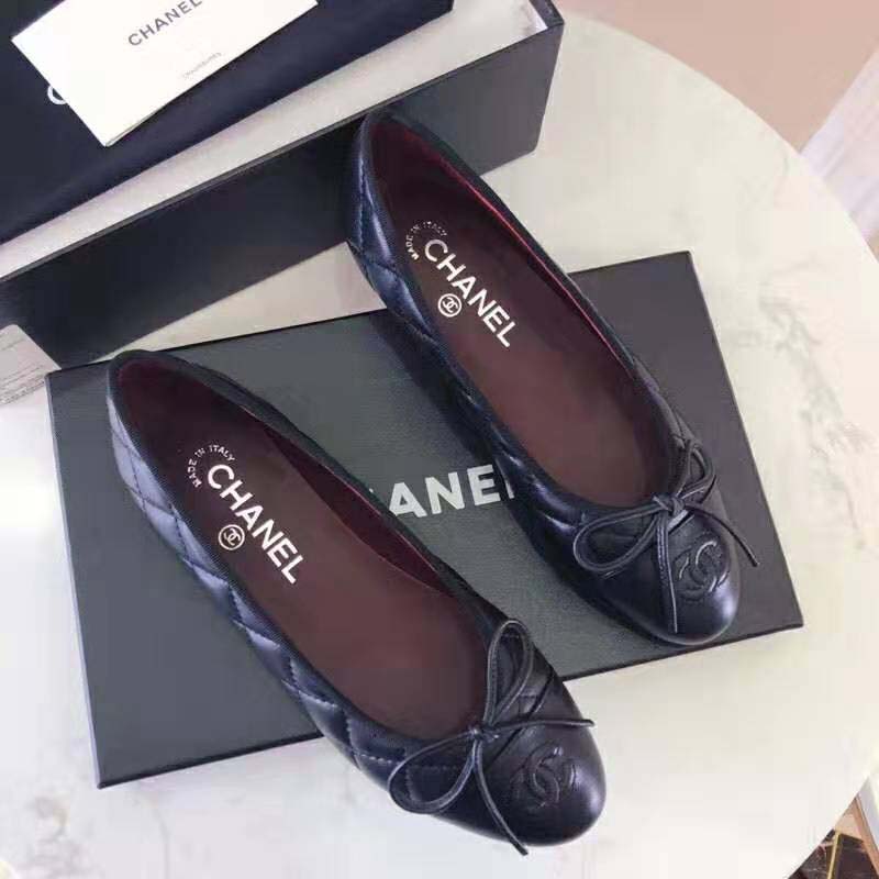 CHANEL Lambskin Patent Cap Toe Ballerina Flats 38.5 Black 226507