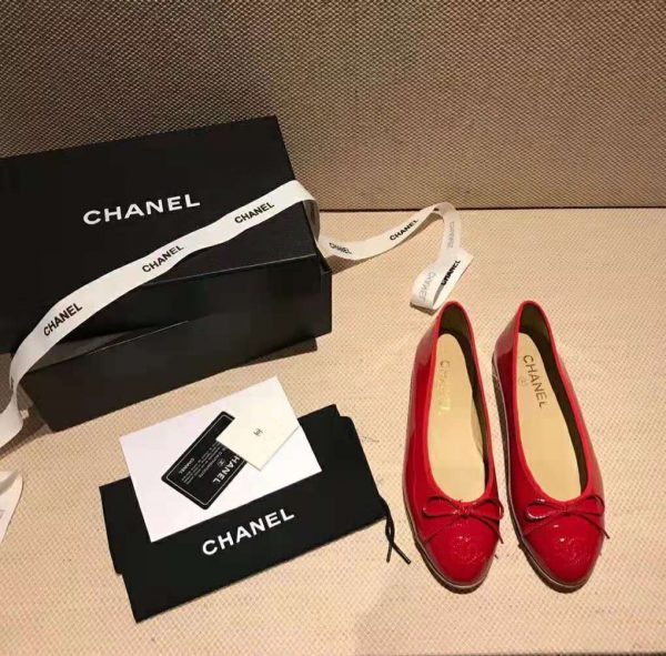 Chanel Women Ballerinas in Patent Calfskin Leather-Red (4)