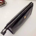 Gucci GG Men Pouch with Interlocking G in Black Soft Leather - immagine 7