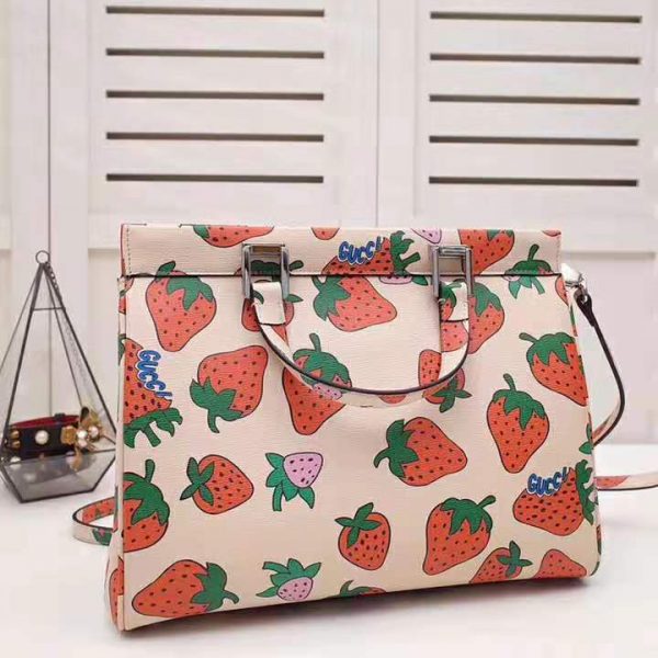 Gucci GG Women Gucci Zumi Strawberry Print Medium Top Handle Bag in Gucci Strawberry Print Ivory Leather (7)