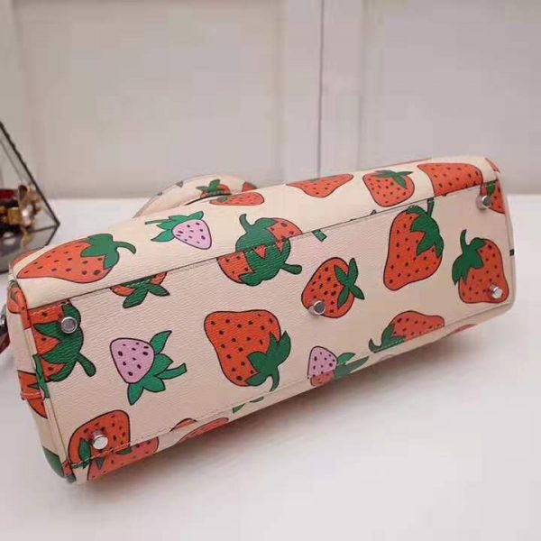 Gucci GG Women Gucci Zumi Strawberry Print Medium Top Handle Bag in Gucci Strawberry Print Ivory Leather (9)