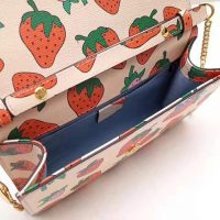 Gucci GG Women Gucci Zumi Strawberry Print Mini Bag in Gucci Strawberry Print Ivory Leather (1)