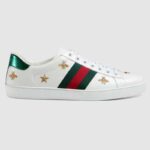 Baskets brodées Ace pour homme de Gucci en cuir blanc avec abeilles et étoiles