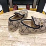 Gucci Unisex GG Wool Loafer in Beige and Ebony GG Wool - immagine 7