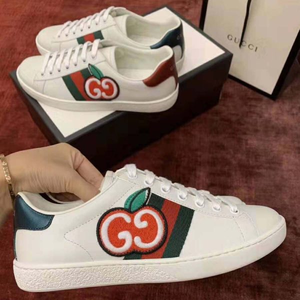 Gucci Unisex Ace Sneaker with GG Apple in White Leather 2 cm Heel - LULUX