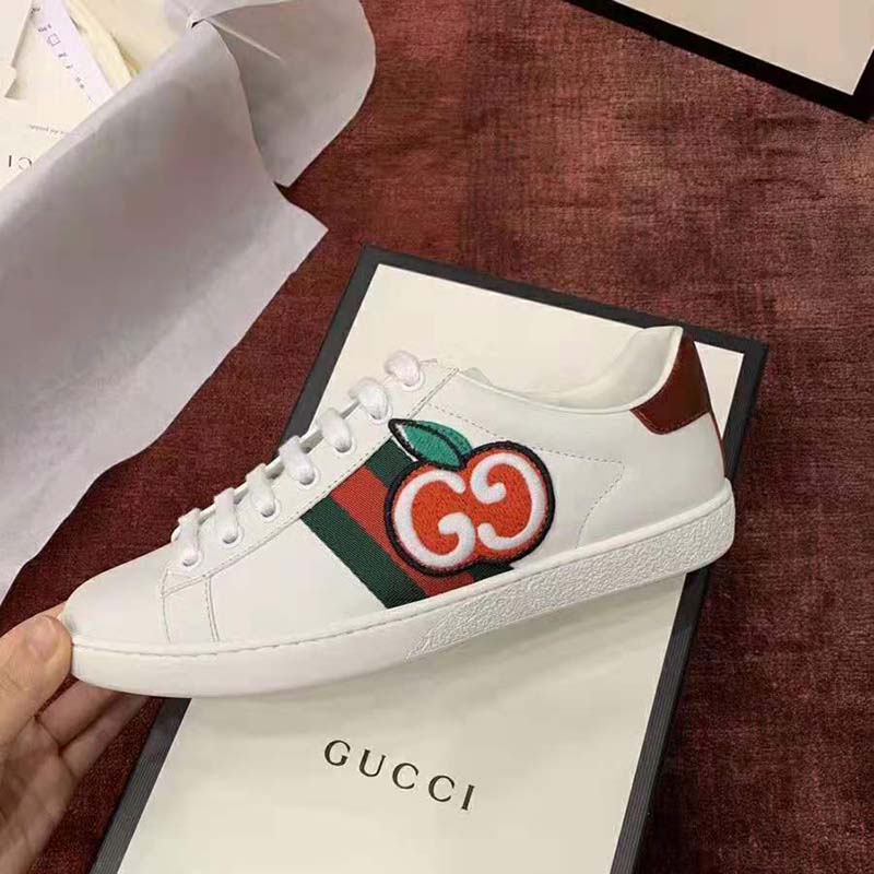 Gucci Unisex Ace Sneaker with GG Apple in White Leather 2 cm Heel - LULUX