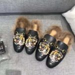 Gucci Unisex Princetown Slipper with Tiger in Lamb Wool-Black - Image 4