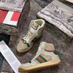 Gucci Unisex Screener GG High-Top Sneaker in Beige Original GG Canvas and Leather - immagine 3