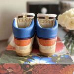 Gucci Unisex Screener GG High-Top Sneaker in Blue Perforated and Off-White Leather - immagine 7