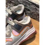 Gucci Unisex Ultrapace Sneaker with Embroidered Gucci and Interlocking G in Metallic Leather-Grey – Bild 9