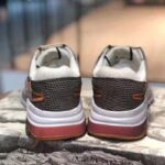 Gucci Unisex Ultrapace Sneaker with Embroidered Gucci and Interlocking G in Metallic Leather-Grey – Bild 7