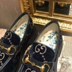 Gucci Women GG Velvet Lug Sole Loafer in GG Velvet 2.5 cm Heel-Navy – Bild 10