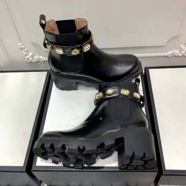 Gucci Women Gucci Leather Ankle Boot with Belt in Black Leather 6 cm Heel (10)