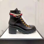 Gucci Women Gucci Leather Ankle Boot with Sylvie Web in Black Leather 2.5 cm Heel - Imagen 2