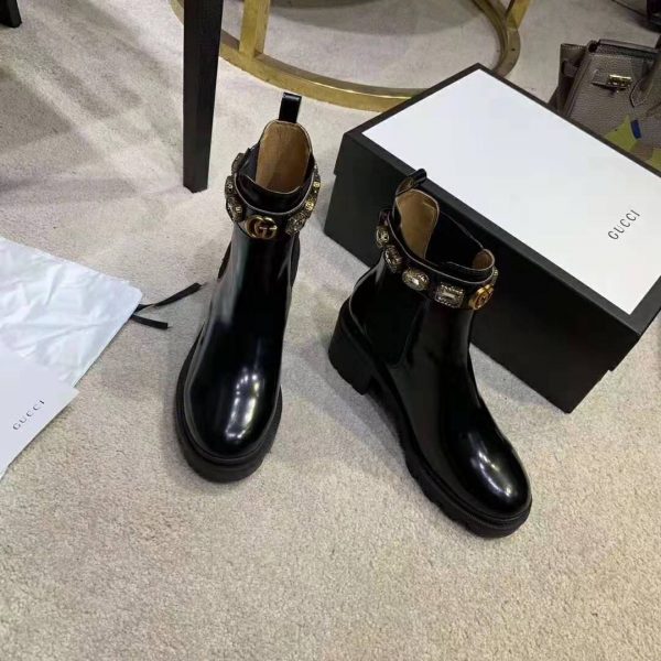 leather ankle boot with belt