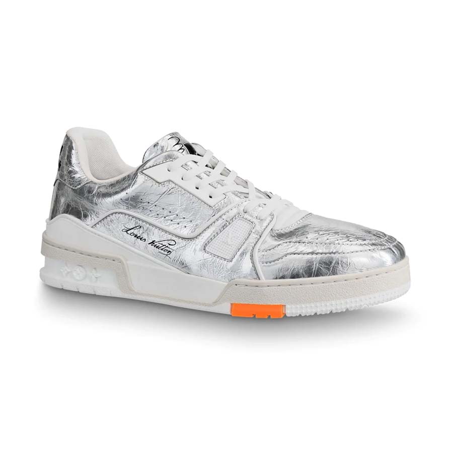 Pre-owned Lv Trainer Patent Leather Low Trainers In Silver