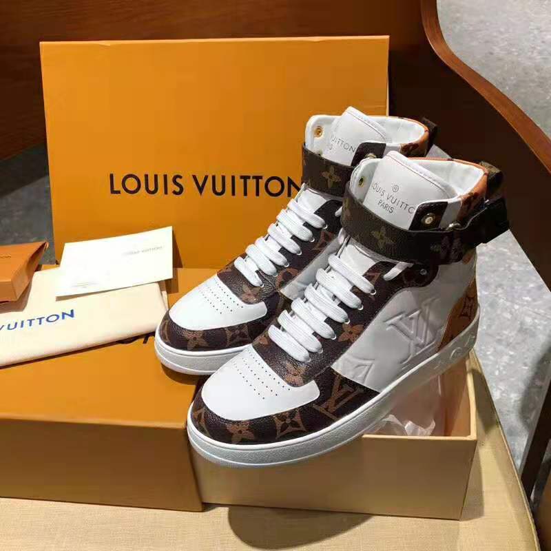 LOUIS VUITTON Sheepskin Embossed Suede Calfskin Boombox High-Top Sneakers  37.5 White Denim Blue 731564