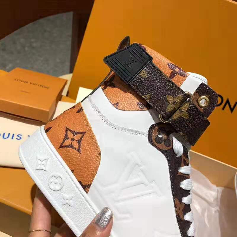 LOUIS VUITTON BOOMBOX SNEAKER BOOT