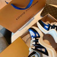 Louis Vuitton LV Unisex LV Archlight Sneaker in Calf Leather and Technical Fabric-Blue (1)