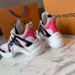 Louis Vuitton LV Unisex LV Archlight Sneaker in Calf Leather and Technical Fabric-Pink - Imagen 8