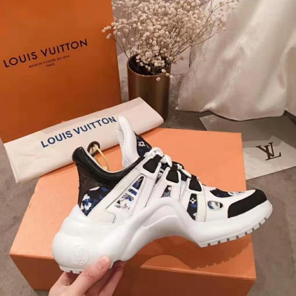 Louis Vuitton LV Unisex LV Archlight Sneaker in Flower-Print Calf Leather-Blue (1)