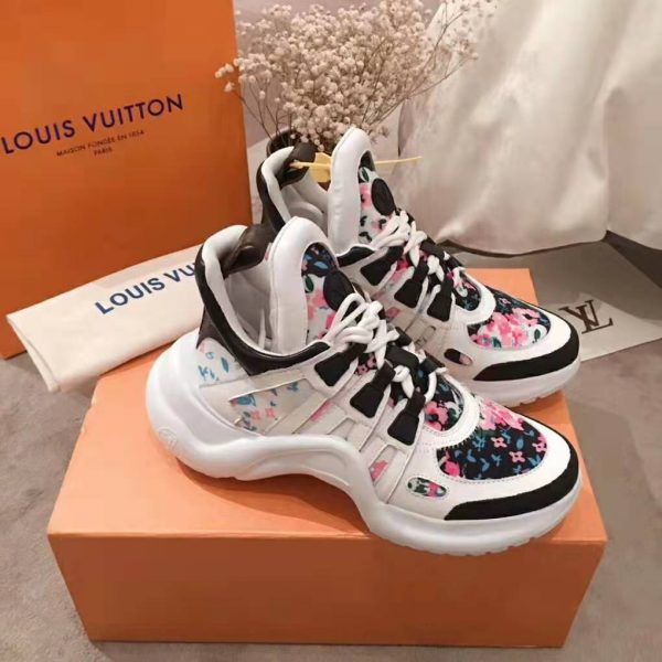 Louis Vuitton LV Unisex LV Archlight Sneaker in Flower-Print Calf Leather-Pink (5)