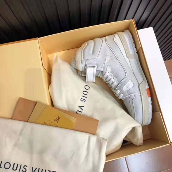 Louis Vuitton LV Unisex LV Trainer Sneaker Boot in Grained Calf Leather-White (4)