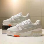 Louis Vuitton LV Unisex LV Trainer Sneaker in Grained Calf Leather-White – Bild 3