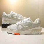 Louis Vuitton LV Unisex LV Trainer Sneaker in Grained Calf Leather-White – Bild 4