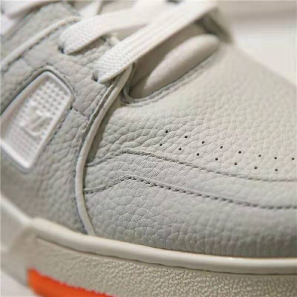 Louis Vuitton LV Unisex LV Trainer Sneaker in Grained Calf Leather-White (8)