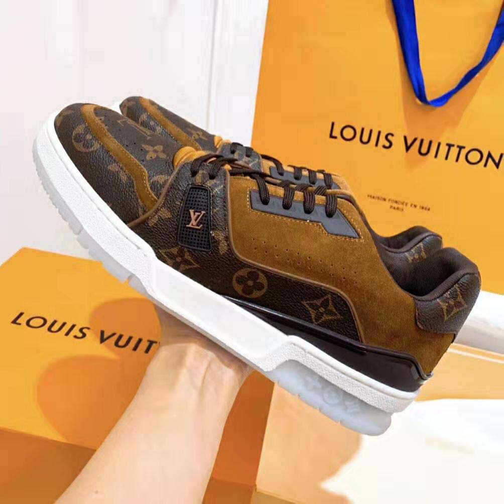 Louis Vuitton LV Unisex LV Trainer Sneaker in Monogram Canvas and