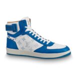 Botín deportivo unisex Louis Vuitton LV Rivoli en piel de becerro granulada con monograma azul